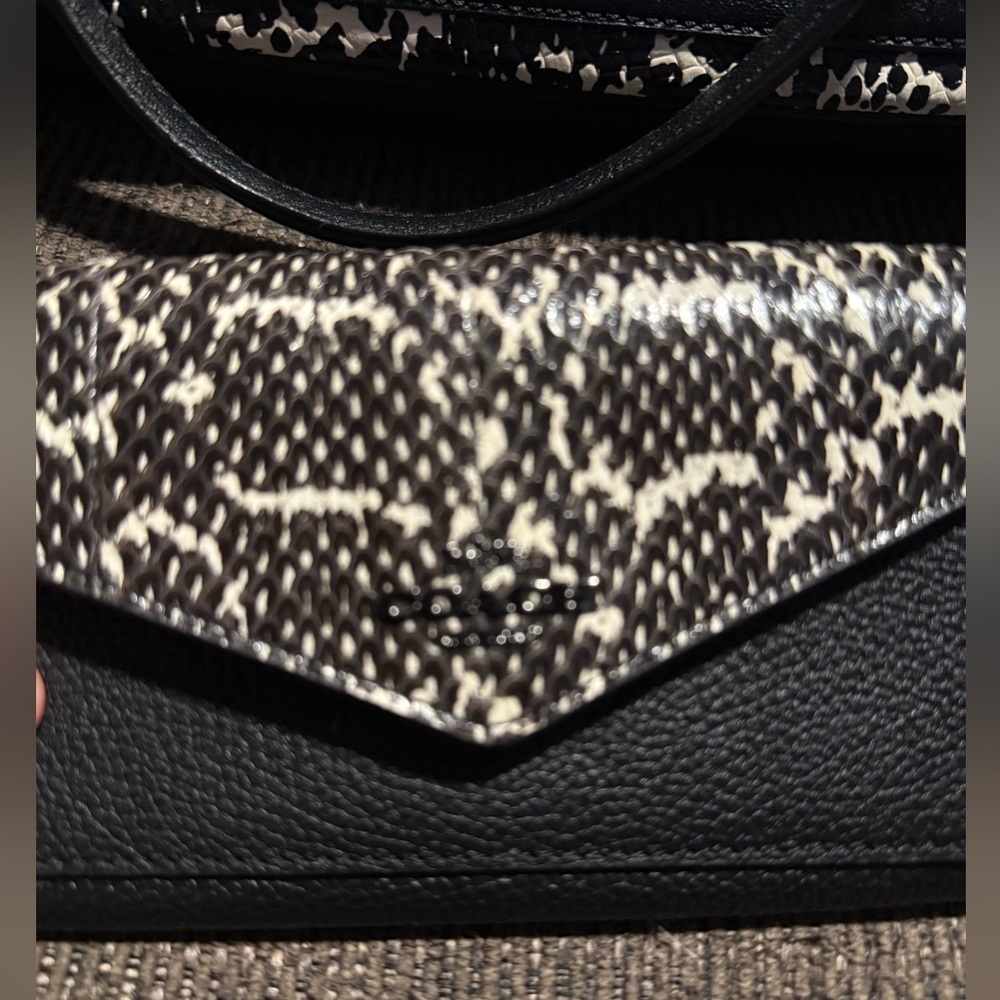 Coach handbag and wallet set - Picture 4 of 10